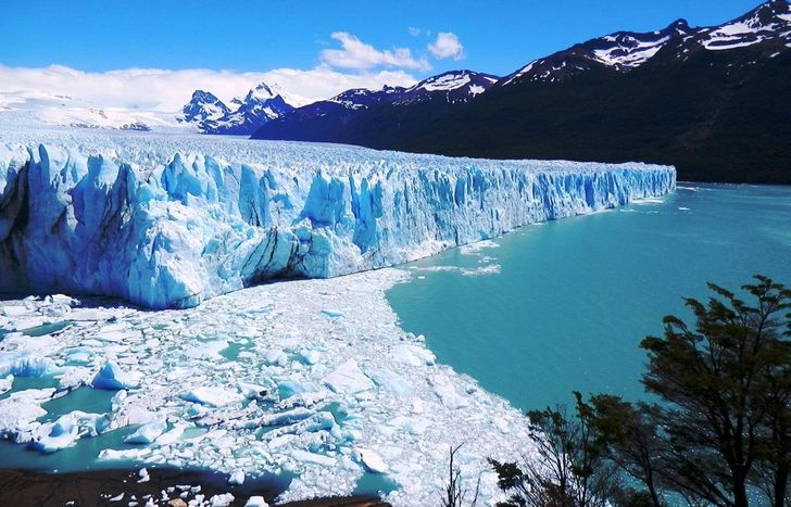 El Senado le dio media sanción al proyecto de Javier Milei para reformar la Ley de Glaciares.
