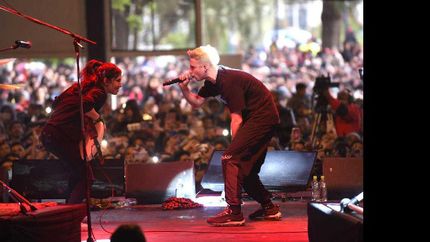 lomas: 20 mil vecinos disfrutaron de juventud urbana y wos en el parque
