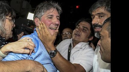 El funcionario recupera la libertad.