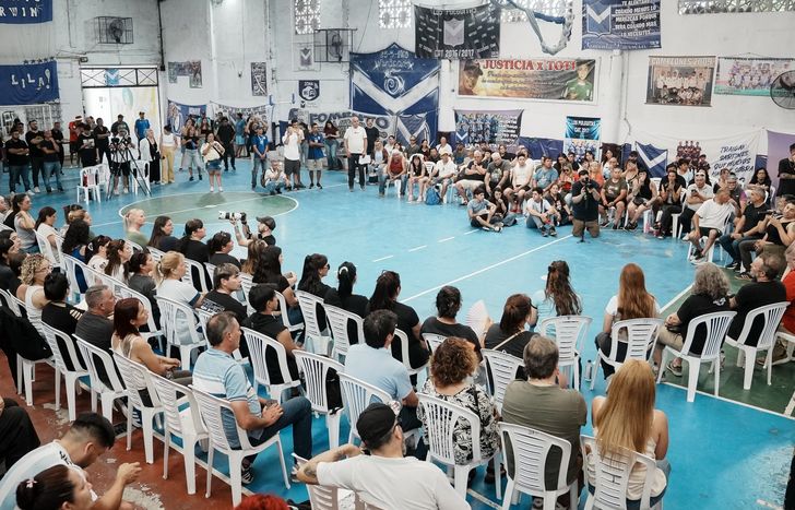 homenaje maradona fiorito6