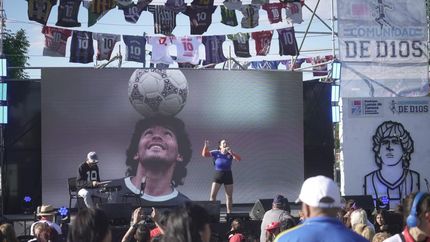 Maradona cumpliría hoy 65 años.