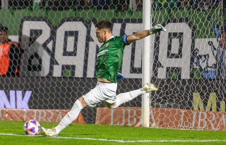 Cambeses anticipó el clásico del sur contra Lanús.