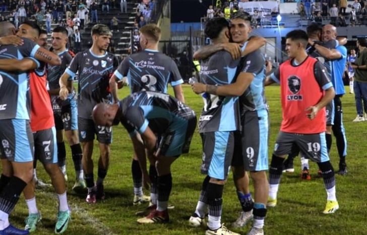 Temperley se abrazó a un gran triunfo en Chaco.