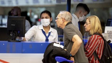 Disponen nuevas medidas para quienes ingresen al país.