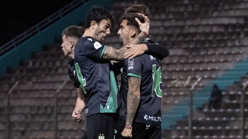 photoMauro Méndez celebra el gol que le permitió a Banfield ir a los penales.