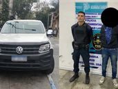 La camioneta robada y el detenido por el asalto.