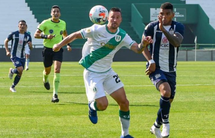 Pons es una preocupación constante para la defensa visitante.