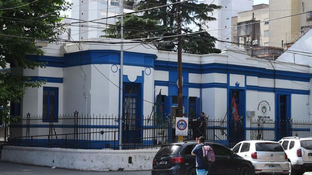 Con un operativo cerrojo, detienen a dos jóvenes que robaron un local en Laprida