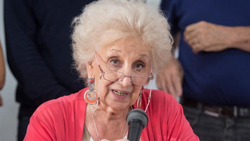 Carlotto sobre Milei: Está destruyendo nuestro país en lo moral y económico.