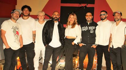 Ron y Velas, listo para festejar sus diez años con un show en el Teatro del Municipio de Lomas de Zamora.