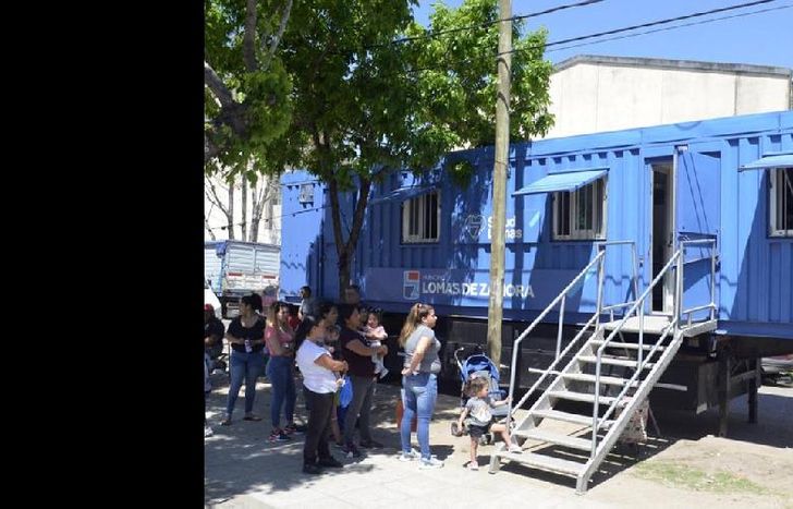 se realizan controles pediátricos y clínicos por orden de llegada.