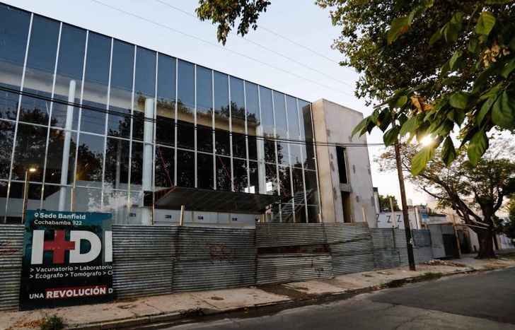 Las obras se llevan a cabo en la calle Cochabamba al 900.