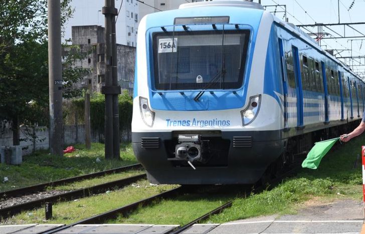 Confirmaron el paro de trenes y este martes no habrá servicio.
