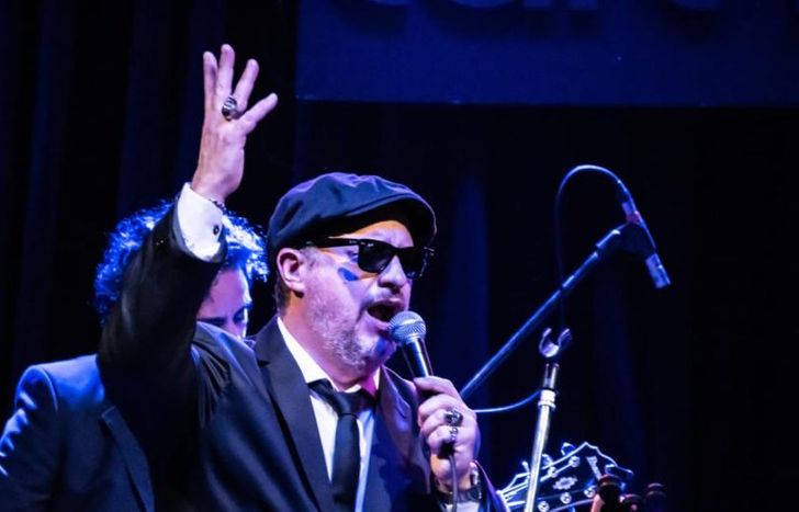 JJ Troche, cantante de la banda.