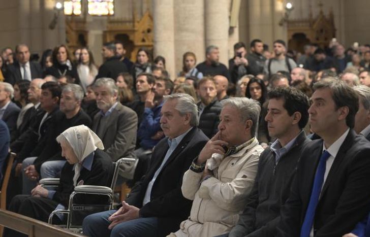 Alberto Fernández participó de la Misa por la paz y la fraternidad de los argentinos en la Basílica de Luján.