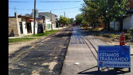 pavimentan, arreglan baches e instalan luces led en albertina