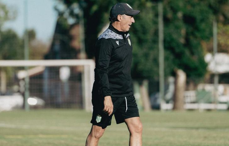 Troglio espera las primeras novedades.