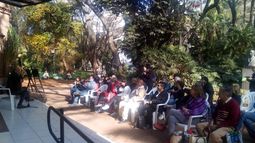 Juan Botana sigue con sus Festivales de Poesía.