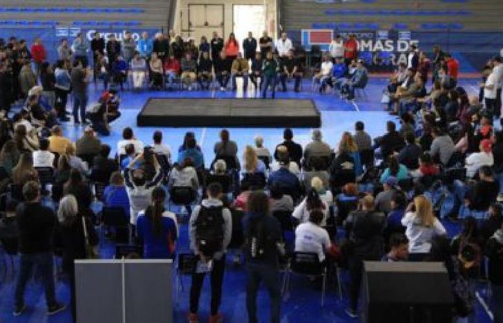 participaron dirigentes, deportistas, entrenadores, profesores y referentes de clubes.