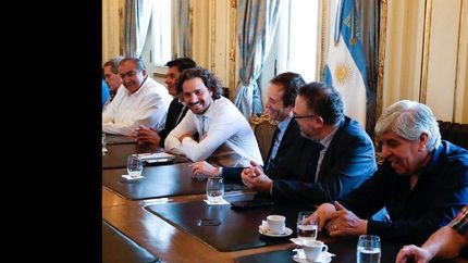 el aumento por decreto al final sera de $4000 y se pagara en dos cuotas