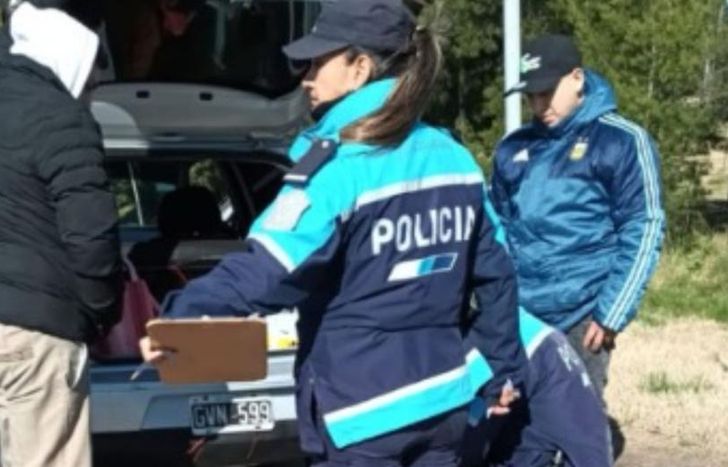 El automovilista trató de burlar al personal policial.