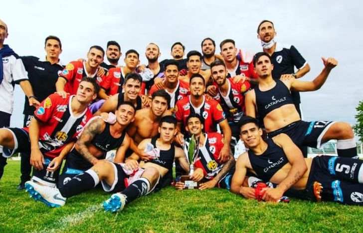 El Tambero viene de lograr el ascenso a la Primera C.