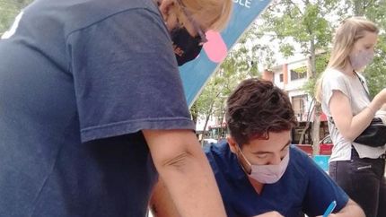 No hay que sacar turno previo. No hay que sacar turno previo.