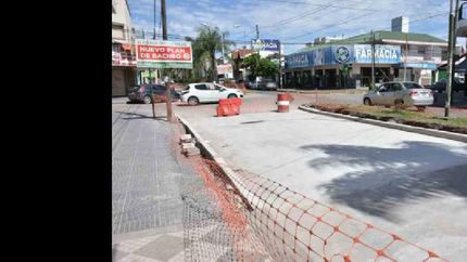 reparan algunos tramos de alem y allegre en monte grande