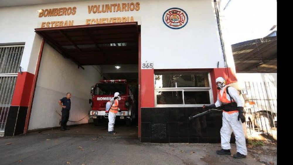 Los Bomberos de Esteban Echeverría lanzaron una colecta para cubrir algunos de sus gastos