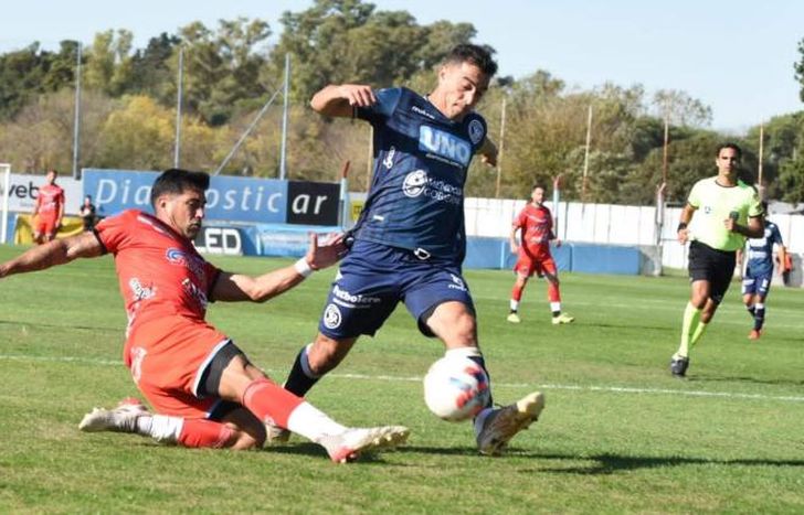 El lateral sabe del momento del rival, pero apuesta por el juego de Brown.