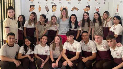 Me incliné por el camino de la educación porque pensaba que podía transmitir algo de lo aprendido, dijo Jesica