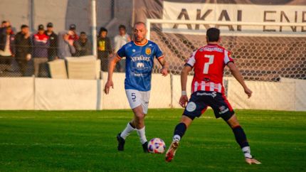 Lamberti conduce, Campuzano lo espera.