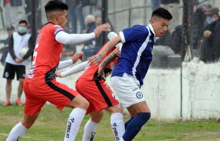 Claypole va a Rosario y San Martín recibe a Real Pilar.