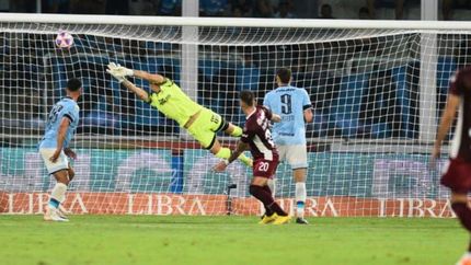 Se complica la llegada de Nahuel Losada a Lanús. Se complica la llegada de Nahuel Losada a Lanús.