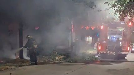 Los Bomberos de Lomas de Zamora apagaron el fuego.