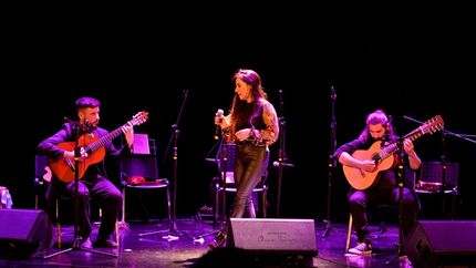Tango en Banfield: Mariel Merino con Las Guitarras de Laprida.&nbsp;