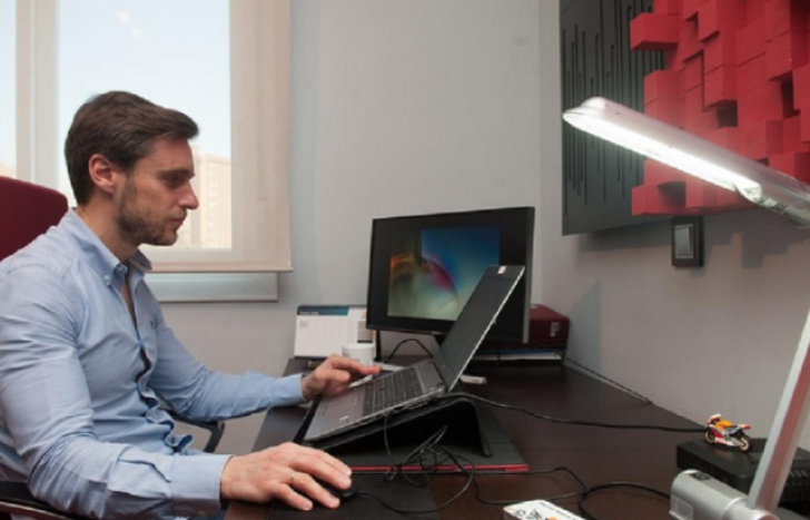 La oficina, en casa.