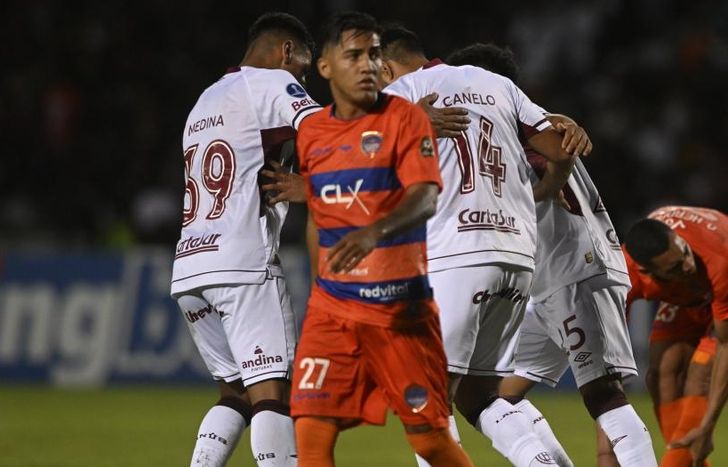 El gol de Canelo alimentó el sueño de Lanús por Copa Sudamericana.