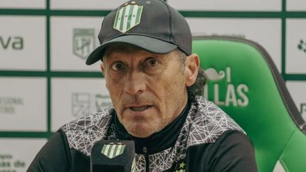 Pdro Troglio se descargó en la conferencia de prensa. Pdro Troglio se descargó en la conferencia de prensa.