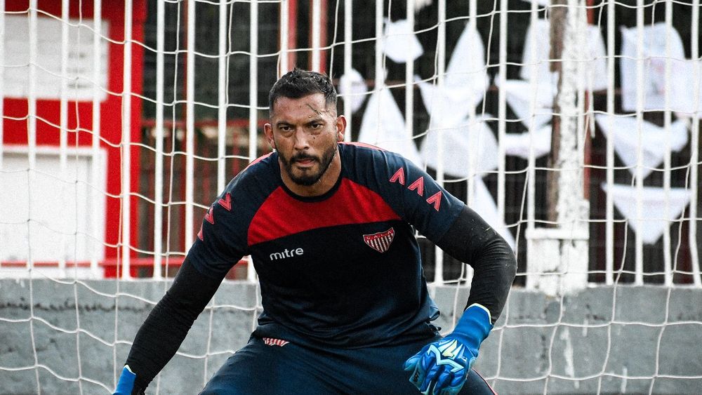 El arquero de Los Andes valoró el triunfo ante Chaco For Ever. El arquero de Los Andes valoró el triunfo ante Chaco For Ever.