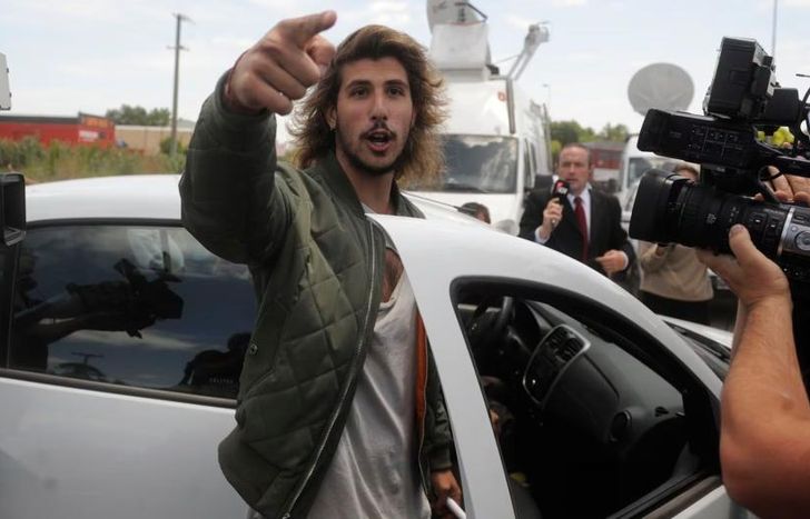 Eguillor está acusado de abusar sexualmente de una joven.