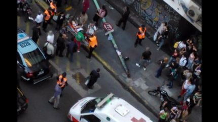 en la esquina de callao y corrientes.
