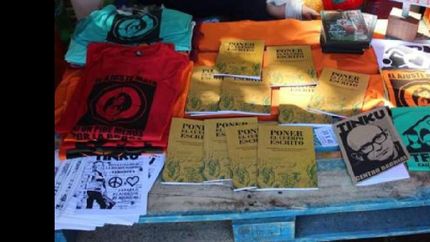 los jovenes del centro barrial tinku elaboran un libro con historias propias