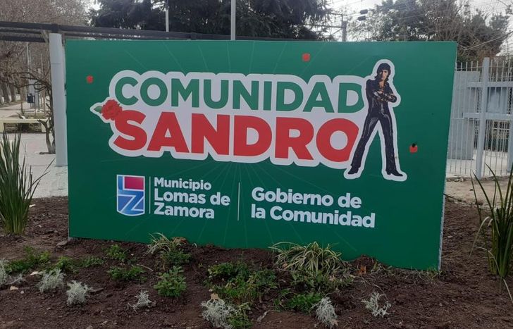 Se viene Comunidad Sandro en Banfield.