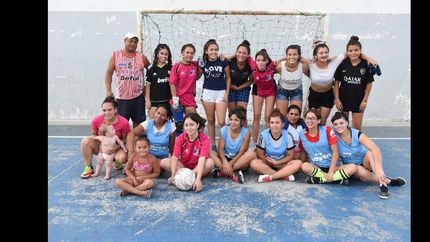 En el espacio entrenan las futbolistas de “Las maquinitas”.