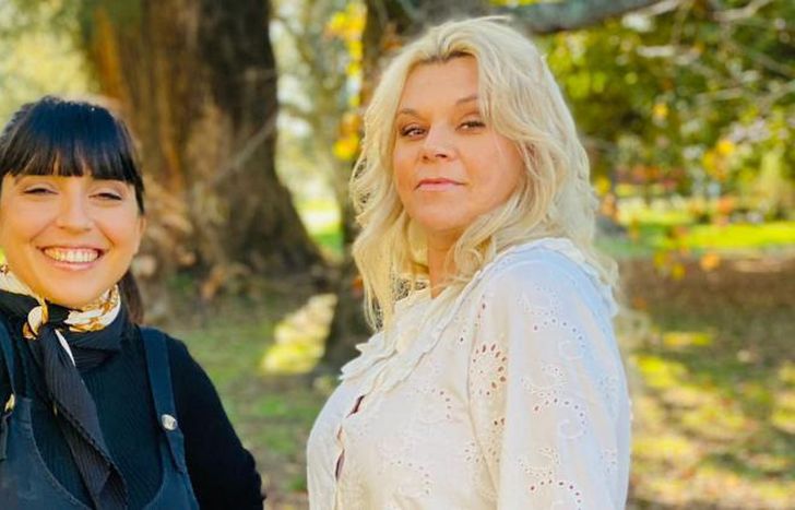 Sandra junto a la cocinera y conductora Felicitas Pizarro.
