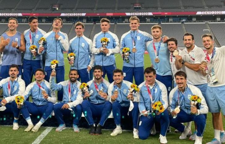 El lomense Gómez Cora llevó al equipo a lo más alto.