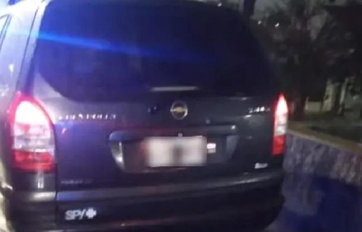 El auto del hombre había aparecido chocado y abandonado en Budge.