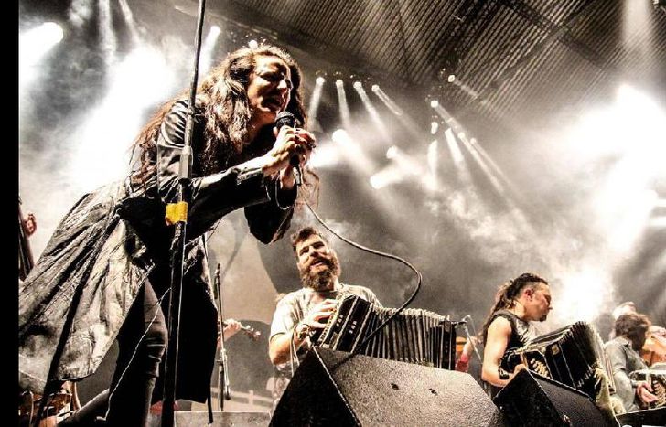 EL GRUPO SE FORMÓ EN 2001.