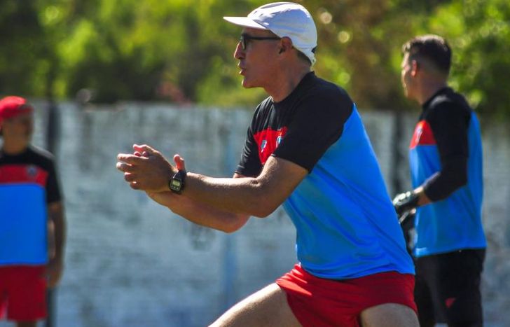 Fabián Lisa cuenta con un nuevo refuerzo para el Tricolor.